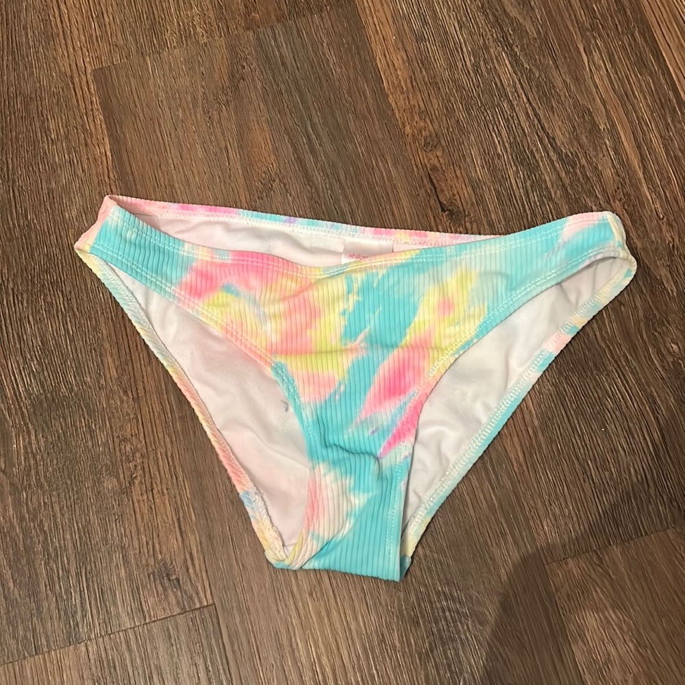 Target bottoms